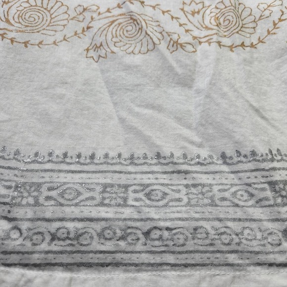 Peppermint Bay BOHO Medium White Flowy Cotton Top With Geometric Design - Picture 7 of 9